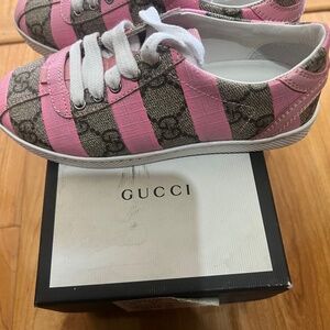 Gucci sneakers